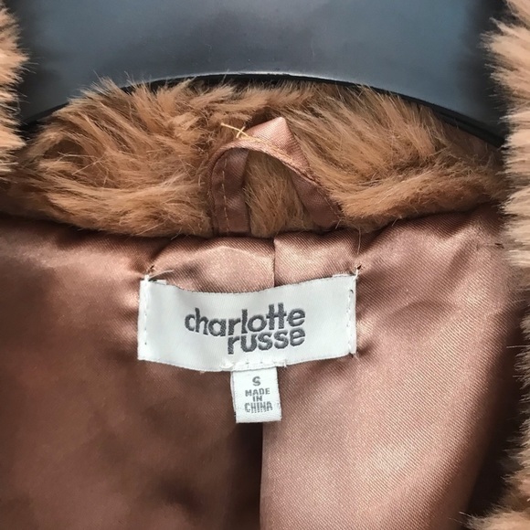Fabulous Charlotte Russe Faux Fur Coat - Picture 4 of 7